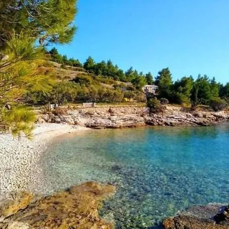 Robinzonska Kuca Mare *